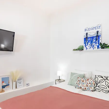 Apartmán Stylish With Parking Garage Budapešť